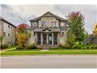 935 Glasgow ST #B