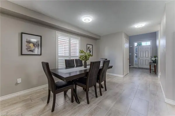 308 Colton CIR #Upper Level, Kitchener, ON N2A 4K1