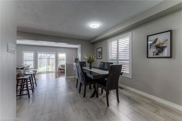 308 Colton CIR #Upper Level, Kitchener, ON N2A 4K1