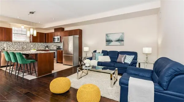 19 Robert Peel Road, Kitchener, ON N2H 0B3