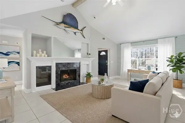 8 Snowy Egret CT, Savannah, GA 31419