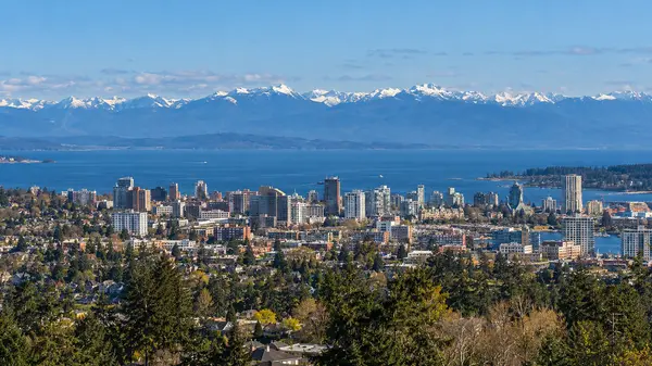 feature image of Relocating from Toronto to Victoria, BC: What You Need to Know