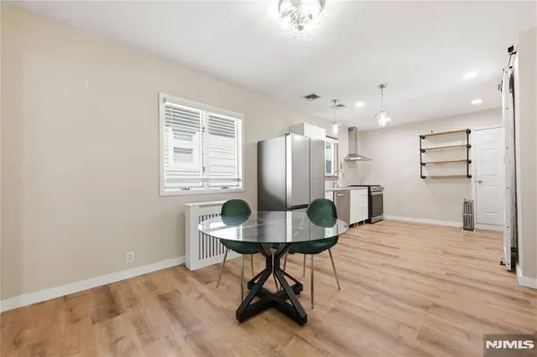 64 Conover AVE, Nutley, NJ 07110