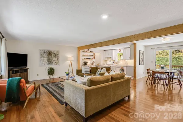 753 Bolens Creek RD, Burnsville, NC 28714