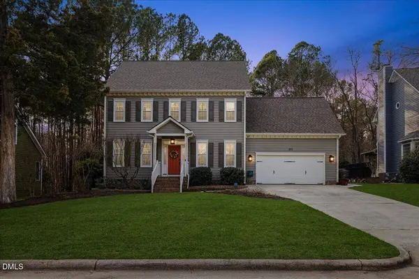 203 Perry Creek Drive, Chapel Hill, NC 27514