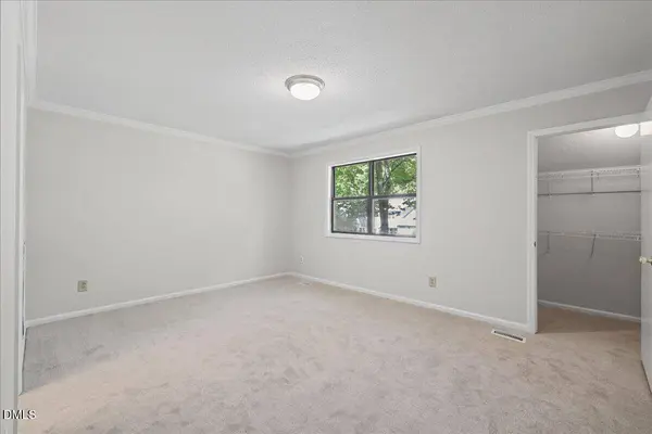 628 Applecross DR, Cary, NC 27511