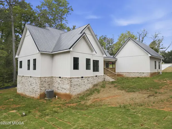 272 Clinton Crossing Drive, Gray, GA 31032