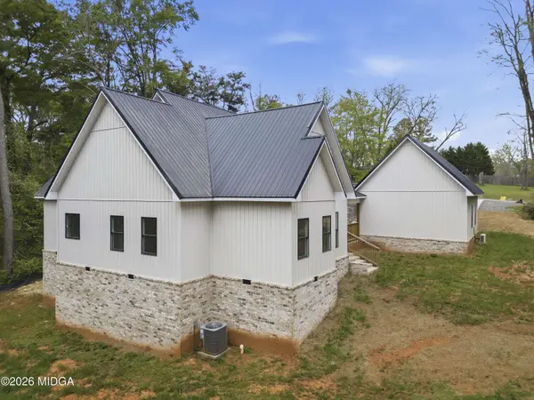 272 Clinton Crossing Drive, Gray, GA 31032