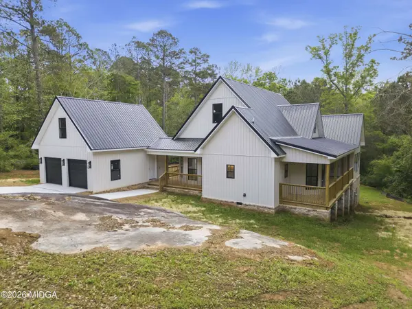 272 Clinton Crossing Drive, Gray, GA 31032