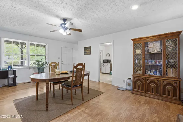 206 Brookwood Drive, Gray, GA 31032