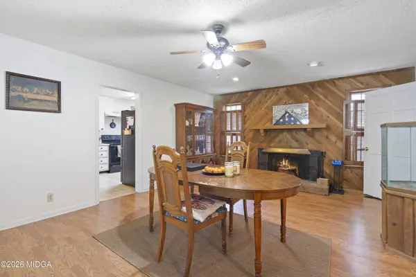 206 Brookwood Drive, Gray, GA 31032