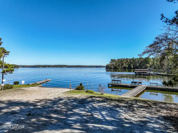 Oconee Circle, Eatonton, GA 31024