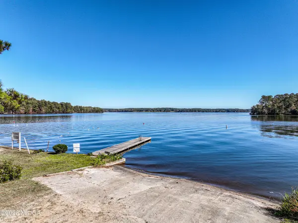 Oconee Circle, Eatonton, GA 31024
