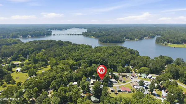 Oconee Circle, Eatonton, GA 31024