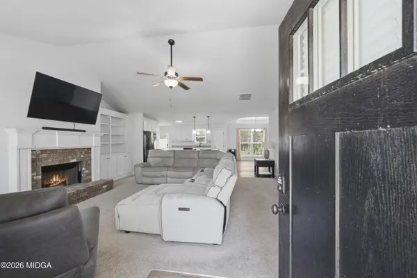 381 Riley Circle NW, Milledgeville, GA 31061