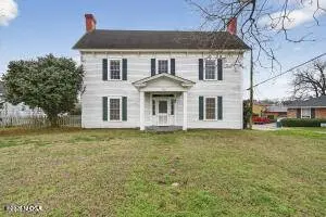 208 E Washington Street, Monticello, GA 31064