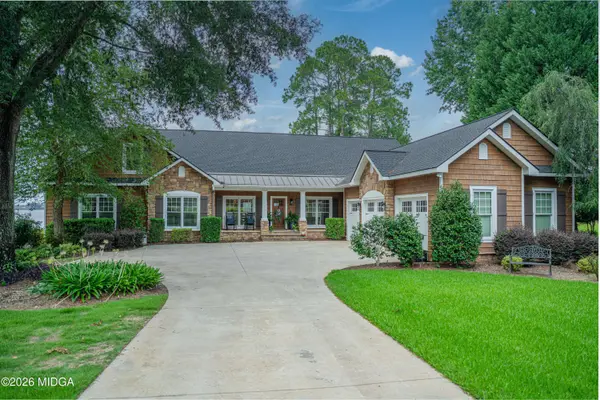 245 Lakeshore Circle NE, Milledgeville, GA 31061