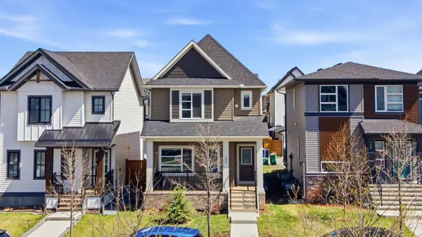 132 Highview Gate SE, Airdrie, AB T4A3L6