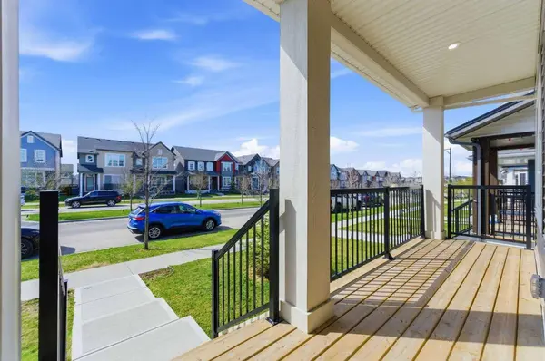 132 Highview Gate SE, Airdrie, AB T4A3L6