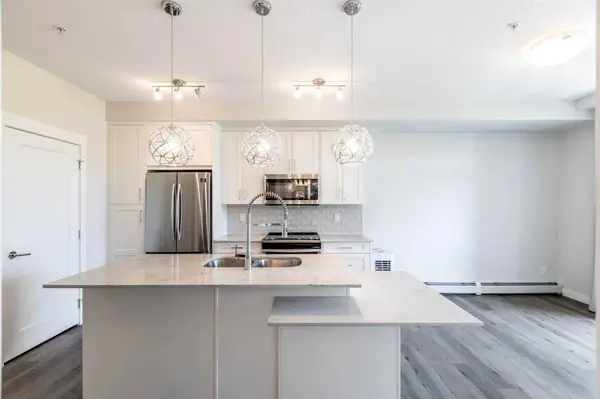 300 Auburn Meadows Common SE #111, Calgary, AB T3M3E7