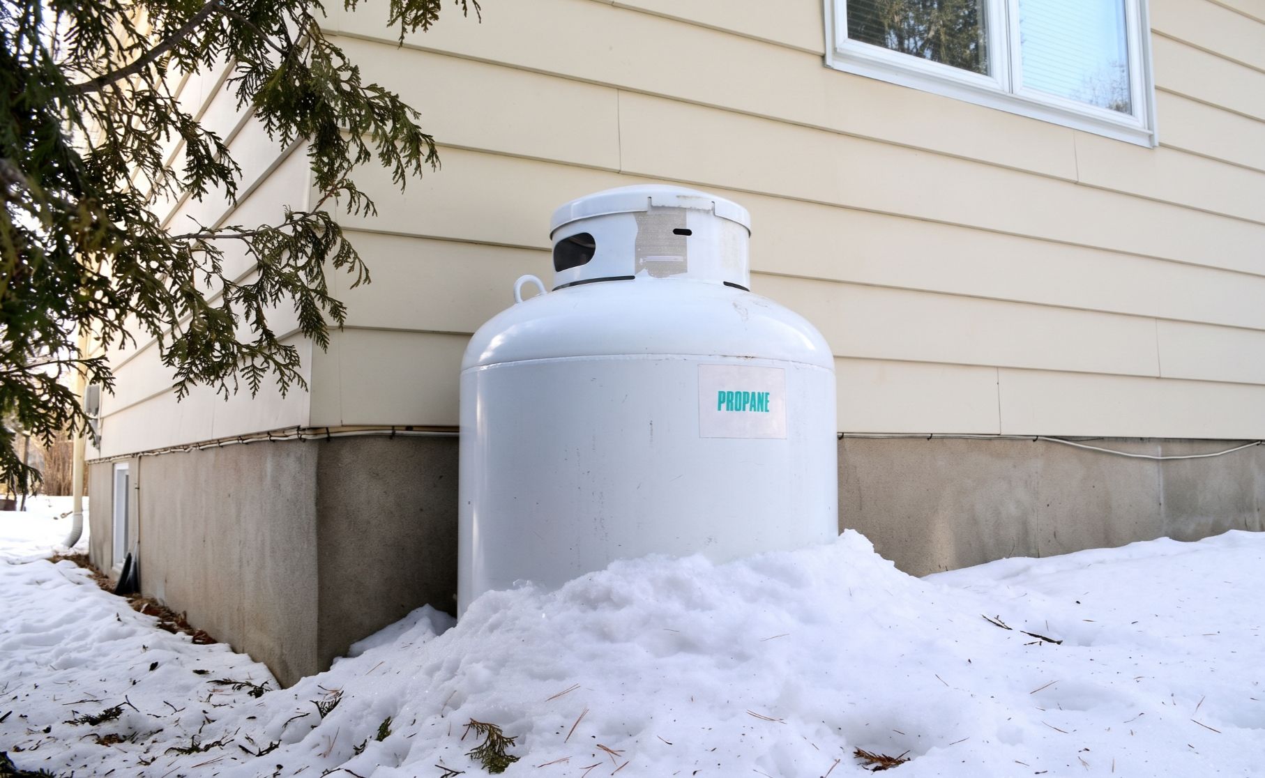 Luxury Nevada Lake Tahoe home prepared for winter with propane or natural gas utilities