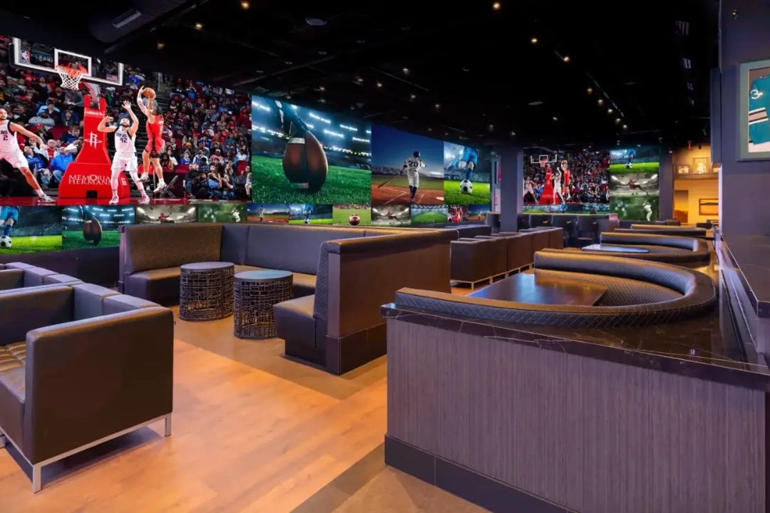 Bill's Sportsbook inside Golden Nugget Lake Tahoe