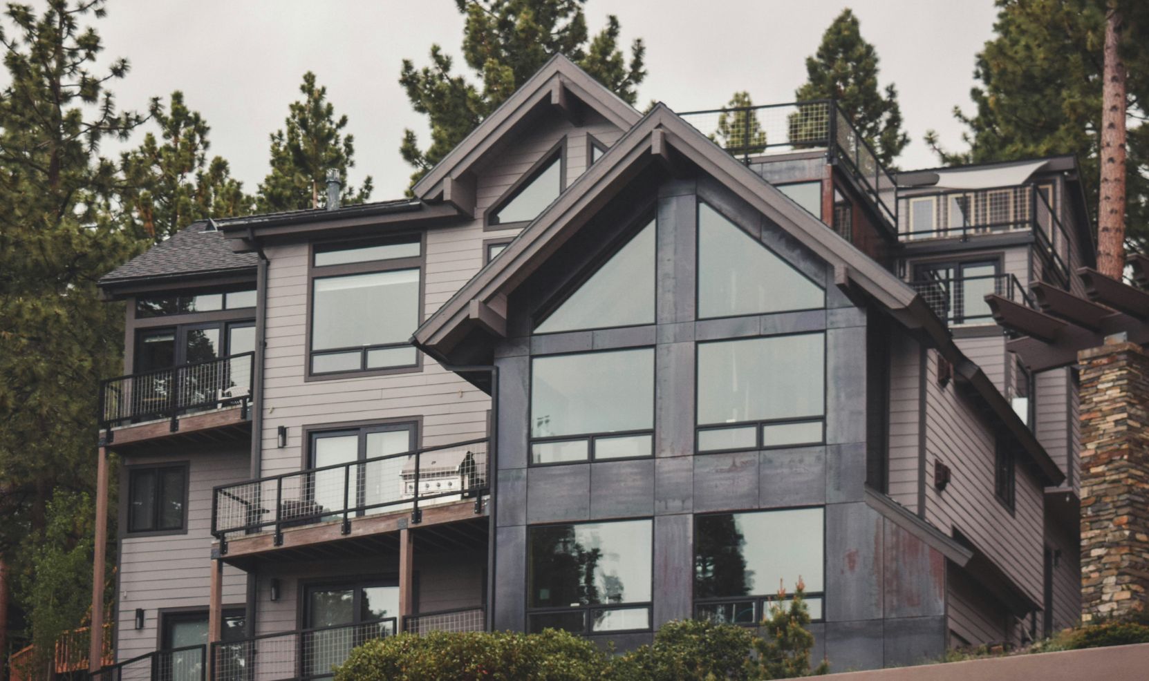 Floor to ceiling glass walls in a luxury Incline Village Lake Tahoe home