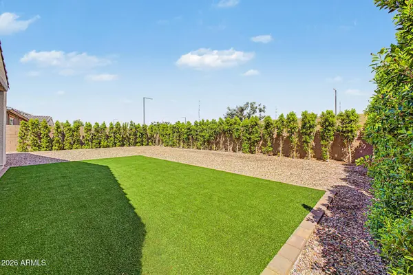 12055 N 169TH Avenue, Surprise, AZ 85388