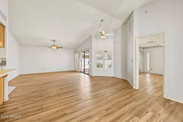 601 W BEVERLY Lane, Phoenix, AZ 85023