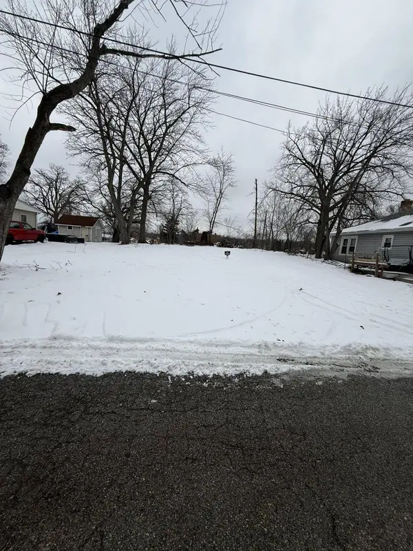 7204 W 133rd CT, Cedar Lake, IN 46303