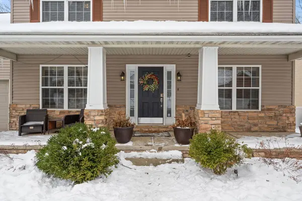 3302 Kestrel ST, Valparaiso, IN 46383