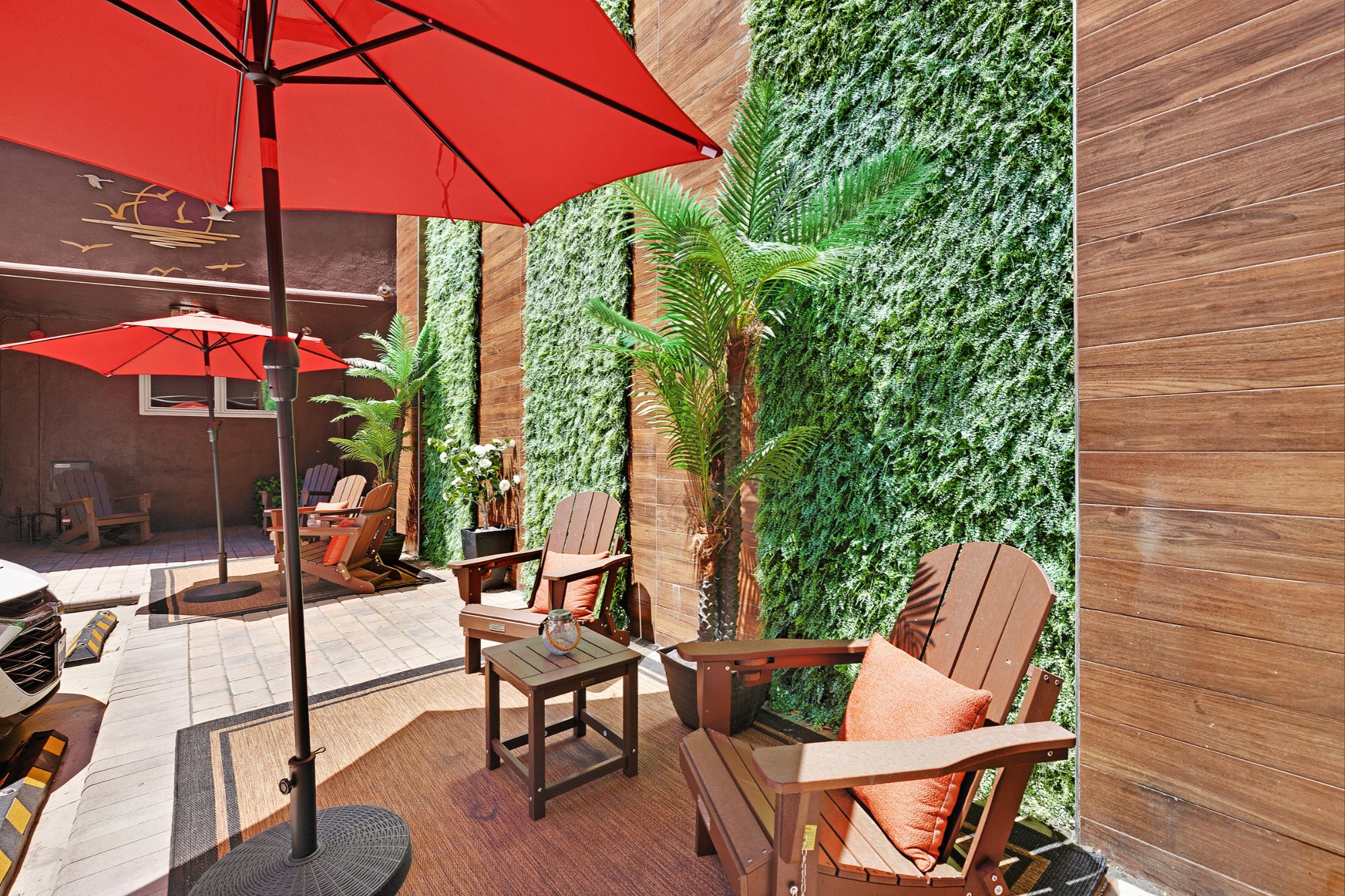 Outdoor patio seating at 2335 Market Street