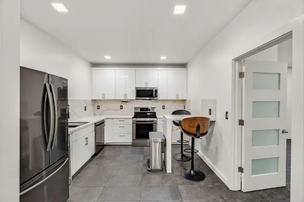 Kitchen sink and refrigerator