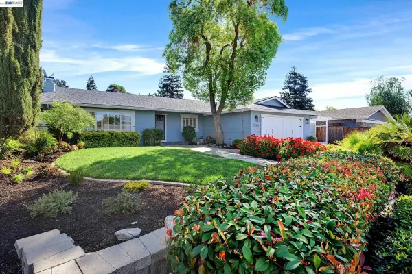 2264 Stonebridge Rd, Livermore, CA 94550