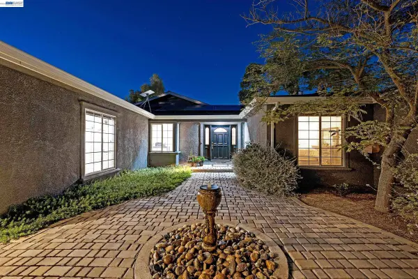 10040 Tesla Rd, Livermore, CA 94550