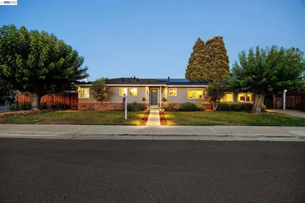 352 Cambridge Way