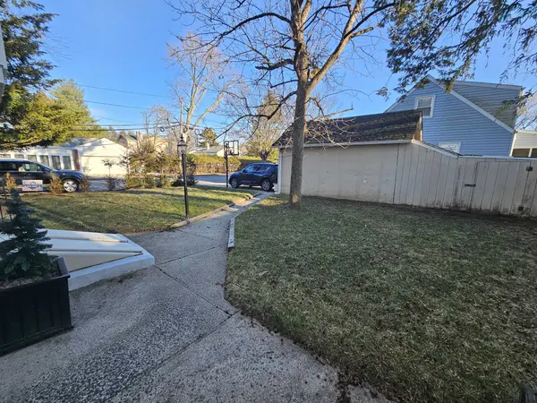 535 Cleveland Ave, River Vale Twp, NJ 07675-5629