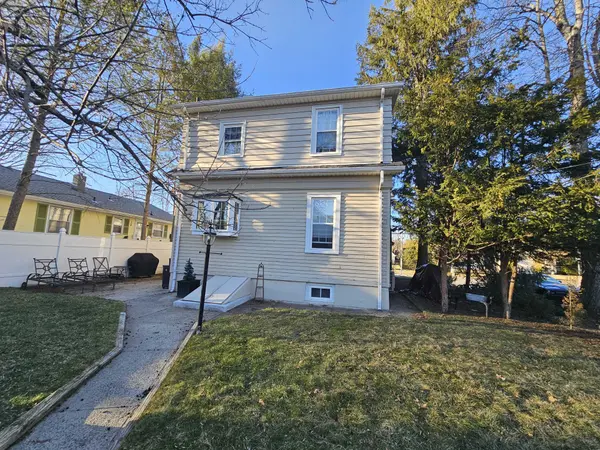 535 Cleveland Ave, River Vale Twp, NJ 07675-5629