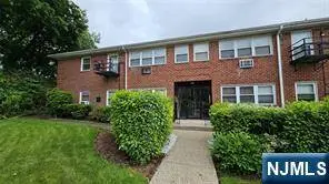 1628 Valley ST #2C, Fort Lee, NJ 07024