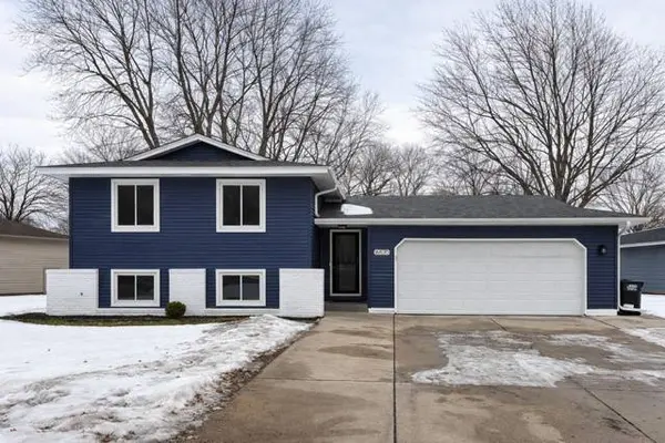 16570 Galaxie WAY, Rosemount, MN 55068