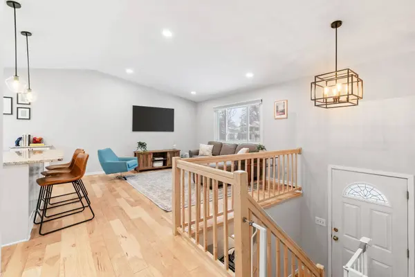 16500 The Strand, Minnetonka, MN 55345