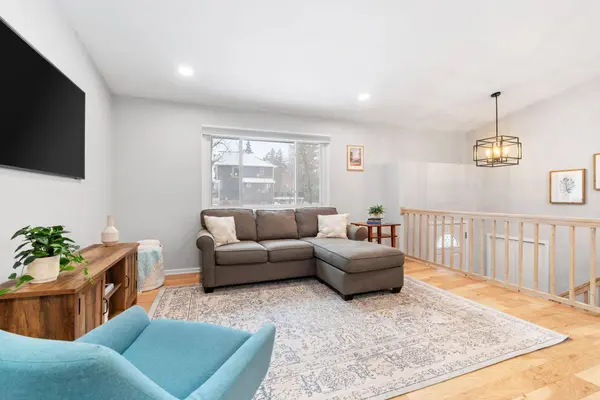 16500 The Strand, Minnetonka, MN 55345