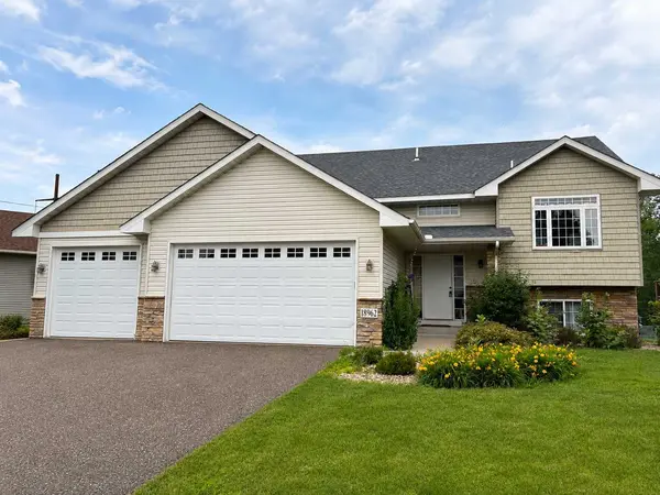 18962 Helen WAY, Big Lake, MN 55309
