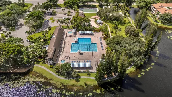 2737 NW 42nd AVE #2737, Coconut Creek, FL 33066