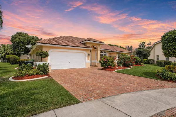 5670 NW 38th TER, Coconut Creek, FL 33073