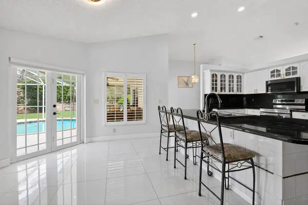 5670 NW 38th TER, Coconut Creek, FL 33073