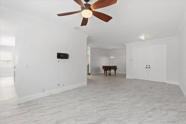 7453 Via Luria, Lake Worth, FL 33467