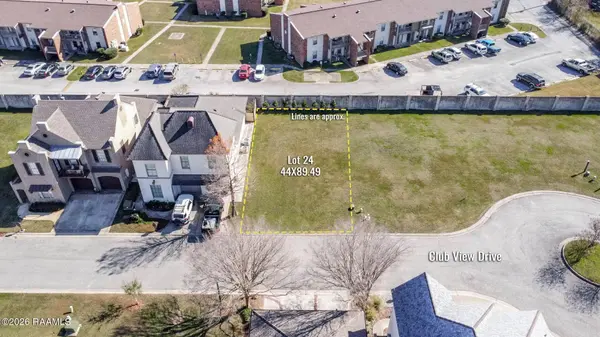 135 Club View DR, Lafayette, LA 70503