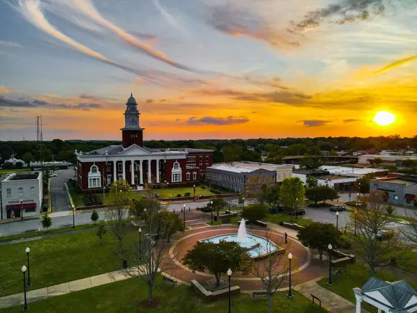 Fall Buying Opportunities in Opelika: Why This Season Works for Homebuyers