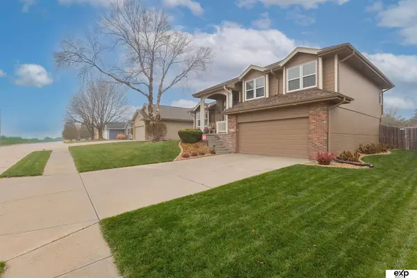 12144 S 221st Street, Gretna, NE 68028